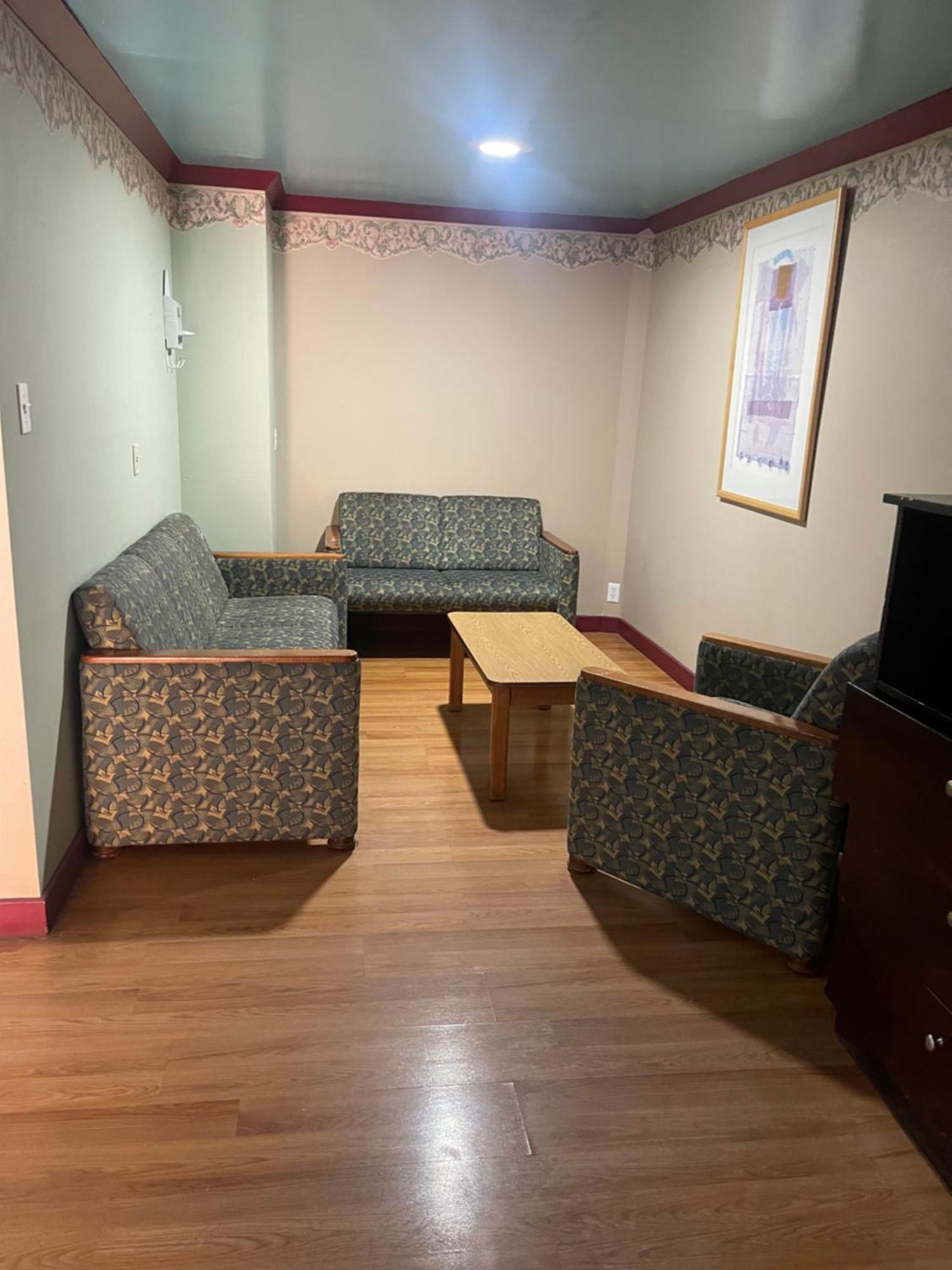 Provo Inn & Suites Εξωτερικό φωτογραφία